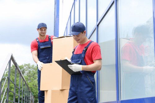 Man With Van Holland Park moving service introduction
