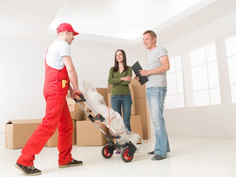Business relocation preparation checklist for office moves in Holland Park