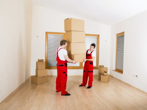 Local packing and unpacking support for homes and offices in Holland Park